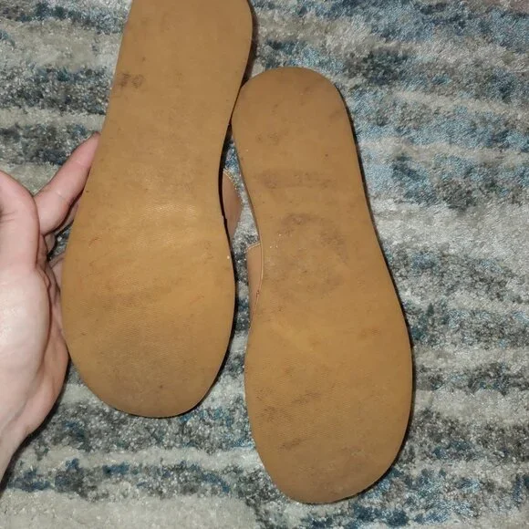 Vintage American Eagle Tan Wedges || sz 8.5 GUC - Picture 9 of 13